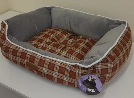 Лежанка AnimAll Nena Soft L BURGUNDY для собак і котів, клітка, 65×51×18 см
