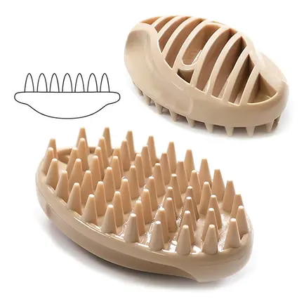 DoggyMan Rubber Brush ДОГГІМЕН СИЛІКОНОВА ЩІТКА для собак і котів з короткою шерстю 6.5 (Ш) х 10.5 (Д) х 3.5 (В) см