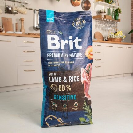 Сухий корм Brit Premium Dog Sensitive Lamb для собак з чутливим травленням, з ягням, 15 кг — Фото 4