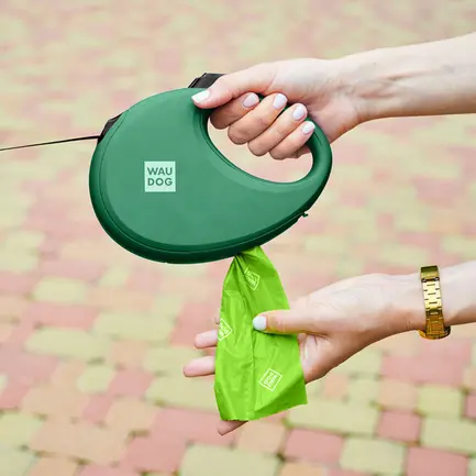 Повідець-рулетка для собак WAUDOG R-leash з контейнером для пакетів, світловідбивна стрічка, L, до 40 кг, 5 м, зелений: додаткове фото 5