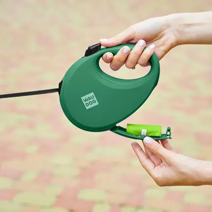 Повідець-рулетка для собак WAUDOG R-leash з контейнером для пакетів, світловідбивна стрічка, L, до 40 кг, 5 м, зелений: додаткове фото 4