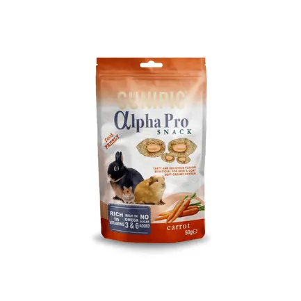 Снеки Cunipic Alpha Pro морквяні подушечки з ягідною начинкою, 50 г