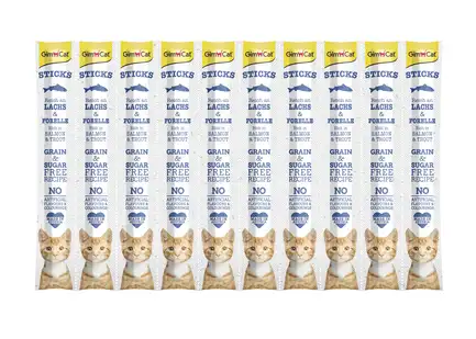 Ласощі GimCat для котів палички з лососем та форелю 10 шт по 5 г