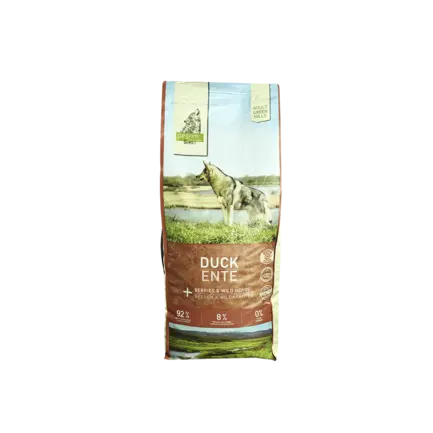 ISEGRIM Green Hills Adult Duck with Berries 12 кг. Сухий корм для собак Едалт. Качка з ягодами та дикорослими травами
